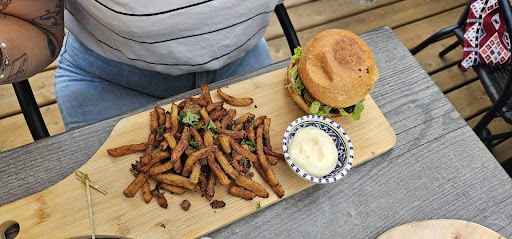Photo of MoMo Café Resto - 119 Rue Notre Dame O, Thetford Mines, QC G6G 1J4